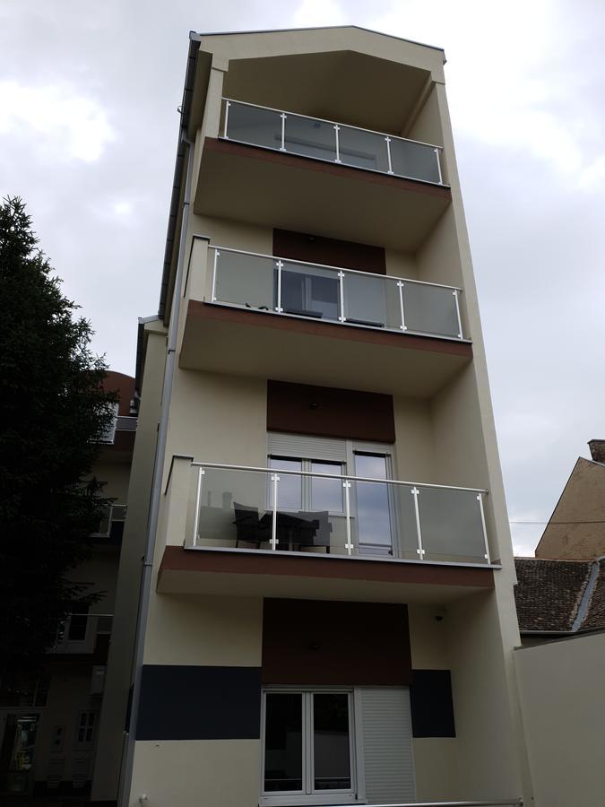 Konak Kutko Pančevo Eksteriør billede